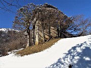 CASTEL REGINA e PIZZO CERRO innevati da Catremerio (11febb21) - FOTOGALLERY